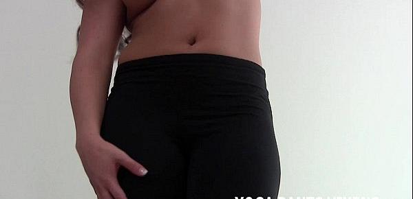  I love teasing your cock in my skin tight yoga pants JOI